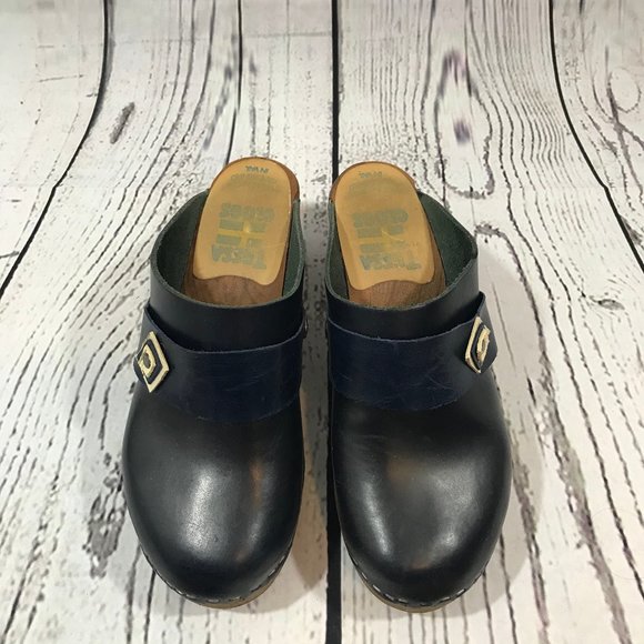 Tessa Clogs Swedish Clogs Hand Painted Navy Wood - Picture 2 of 6